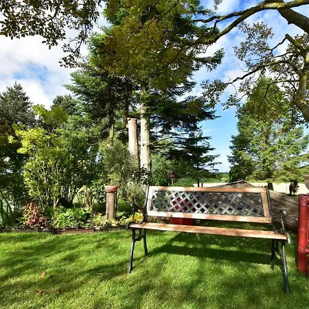 Holiday home Holiday Home With Large Garden *