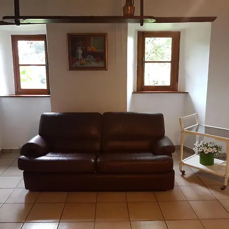 Сasa de vacaciones Saint-sauveur Hideaway Saint-Michel-de-la-Pierre