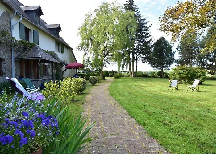 Saint-sauveur Hideaway بيت للعطل